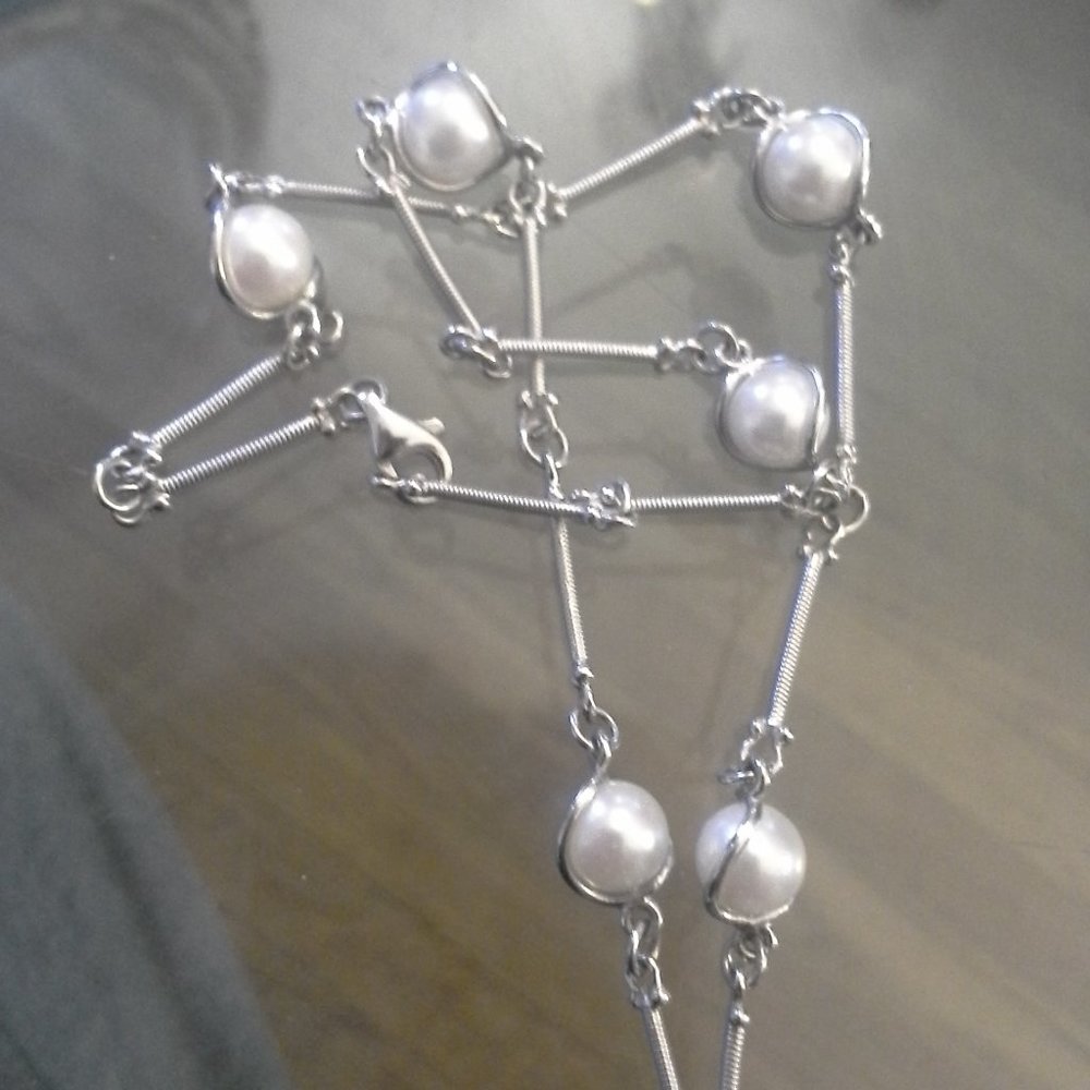 White Gold Heart Necklace wi Diamonds,Pearl& Onyx - Picture 5 of 12